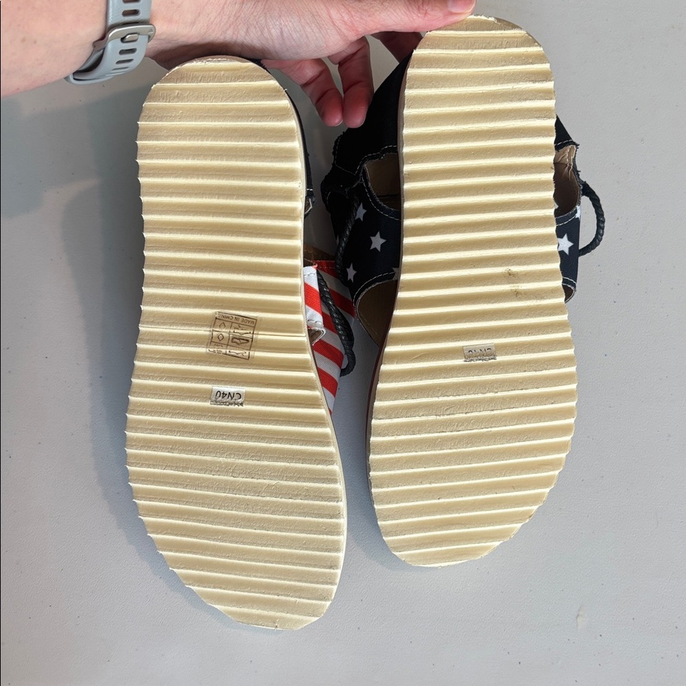 Patriotic Sandals - Red, White, and Blue - Picture 5 of 10